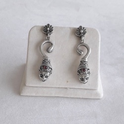 Silver earrings archaic lions